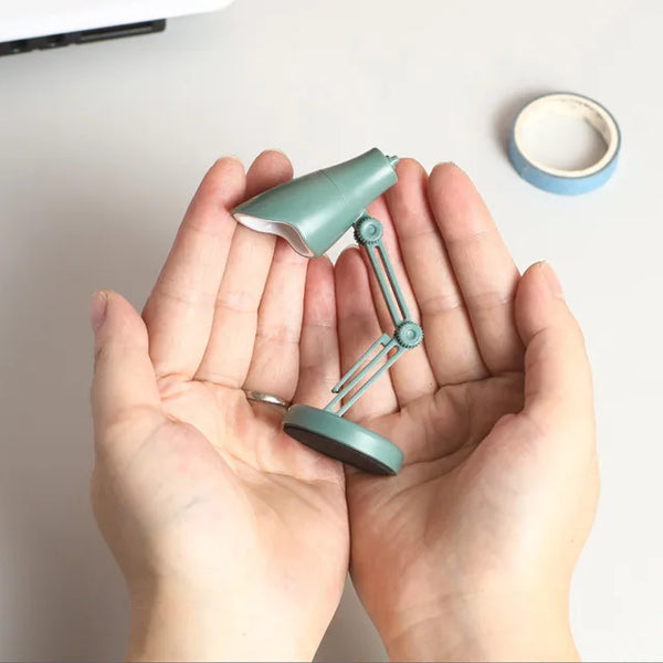 Mini Foldable Magnetic LED Desk Lamp