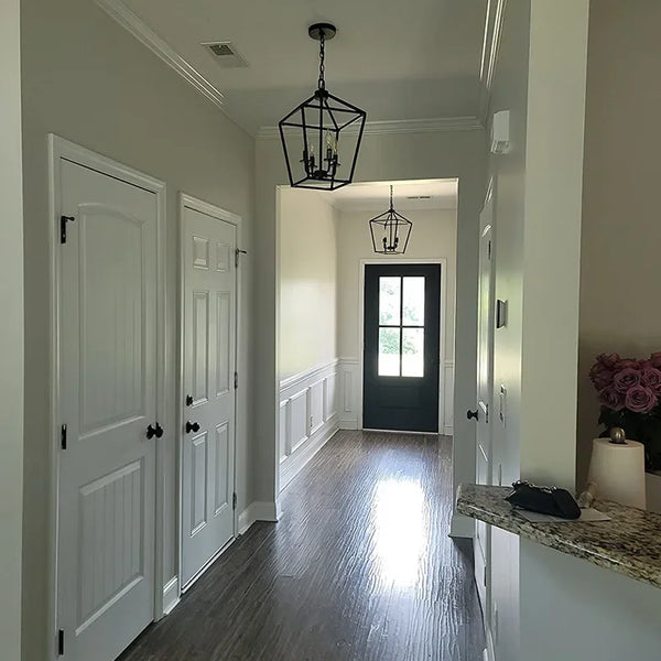 American retro minimalist pendant light with metal frame