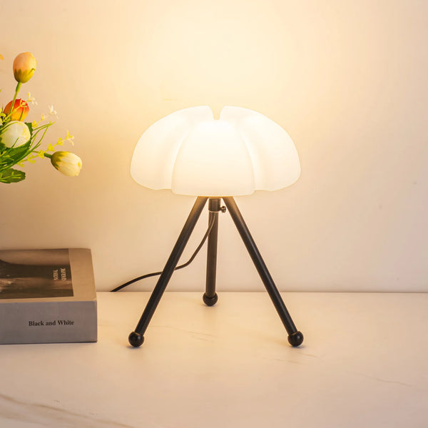 White cloud table lamp