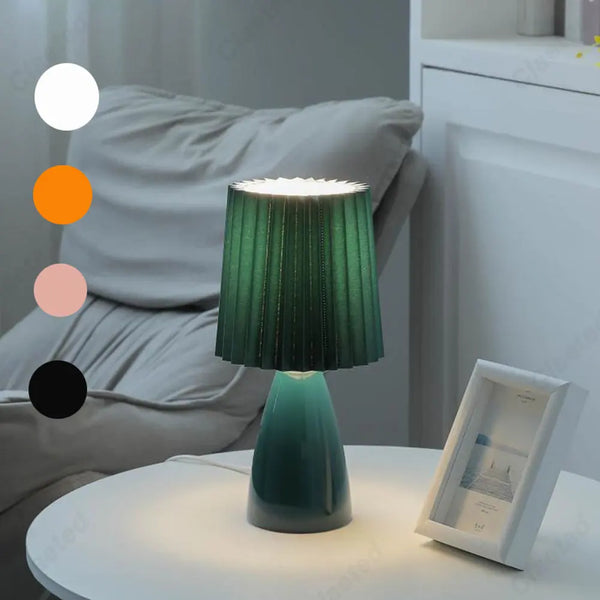 Ceramic night light with milkshake effect
