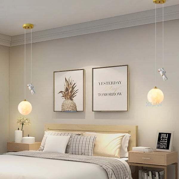3D Moon Astronaut Pendant Light