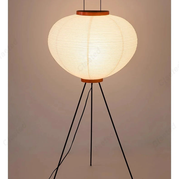Retro and minimalist LED floor lamp