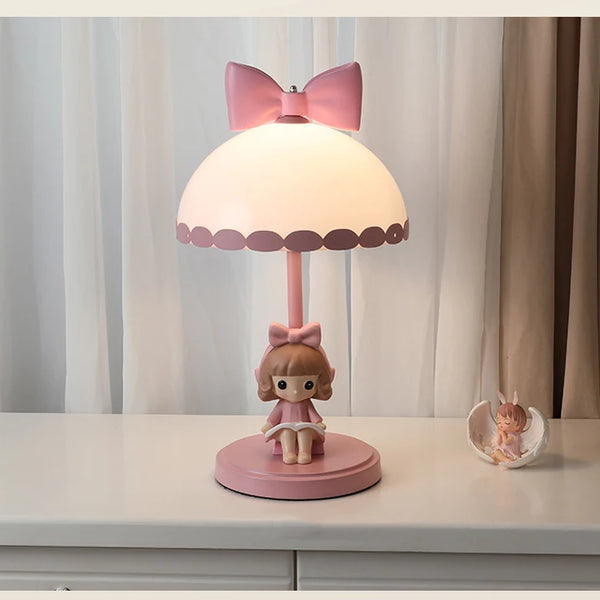 Bedside table lamps for princess bedroom