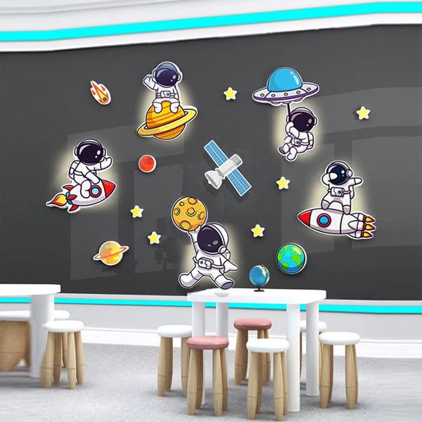 Wireless wall lamp with creative astronaut bulbs