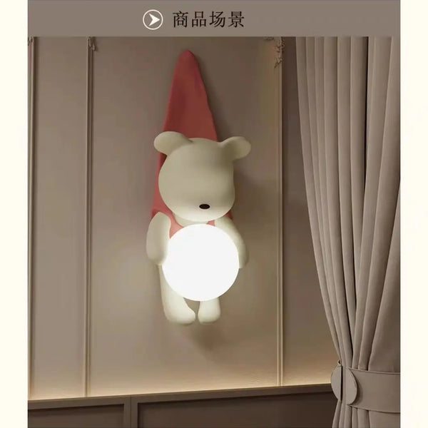 Wall lamp for children's room with bear design