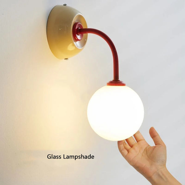 Modern Art Deco wall lamp