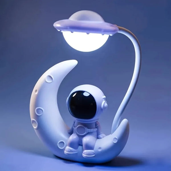 Small LED lamp for lunar astronaut