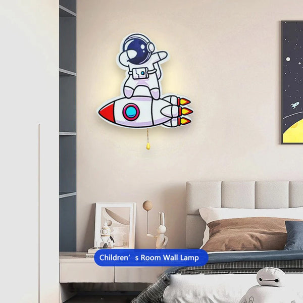 Wireless wall lamp with creative astronaut bulbs
