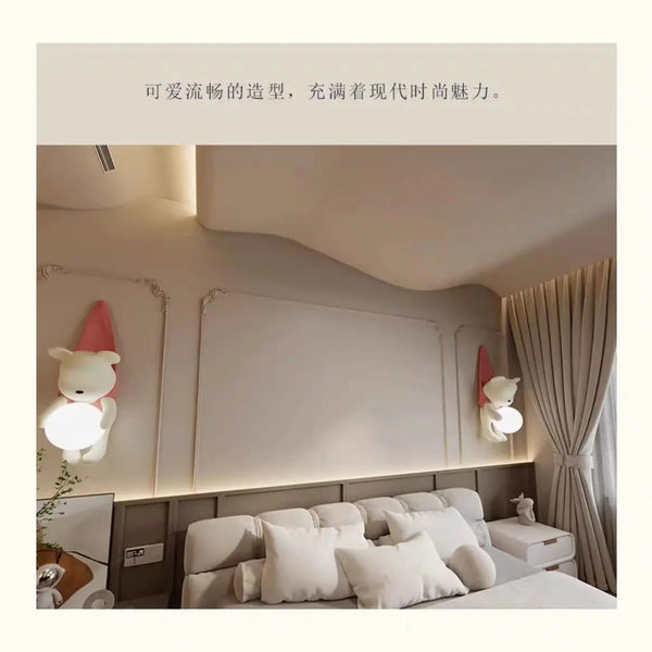 Wall lamp for children's room with bear design