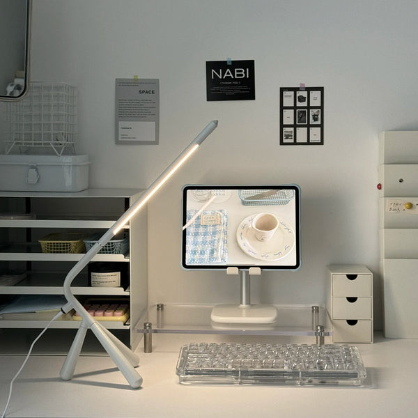 Minimalist LED table lamp with three legs