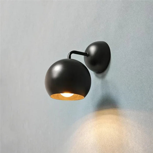 Nordic minimalist LED wall light