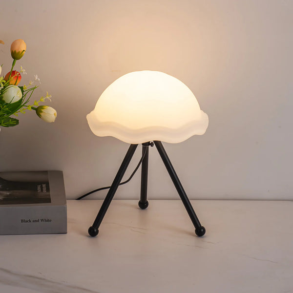 White cloud table lamp
