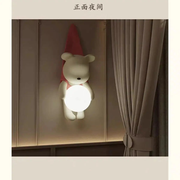 Wall lamp for children's room with bear design