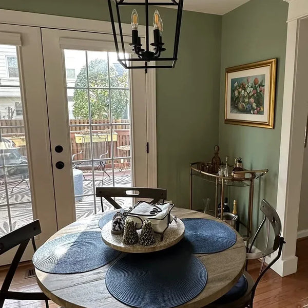 American retro minimalist pendant light with metal frame