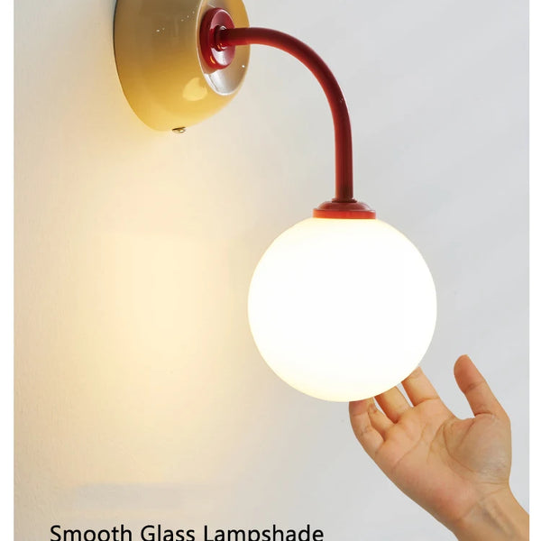 Modern Art Deco wall lamp