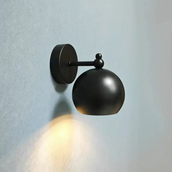 Nordic minimalist LED wall light