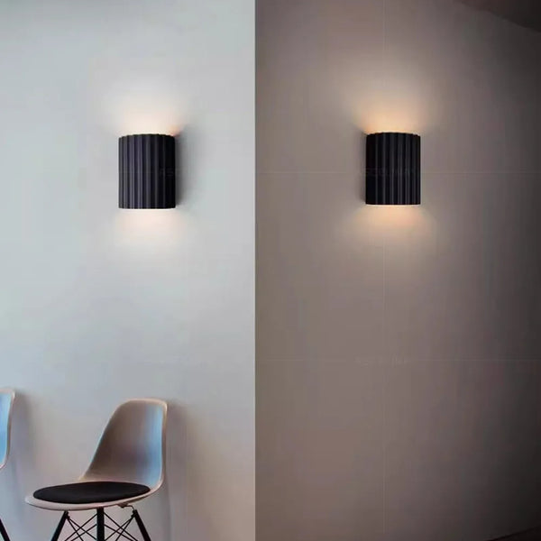 Nordic minimalist resin LED wall light