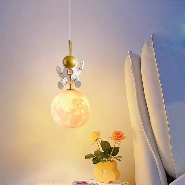 3D Moon Astronaut Pendant Light
