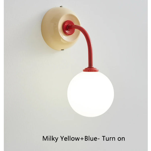 Modern Art Deco wall lamp