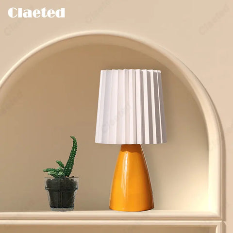 Ceramic night light with milkshake effect