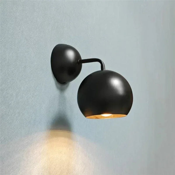 Nordic minimalist LED wall light