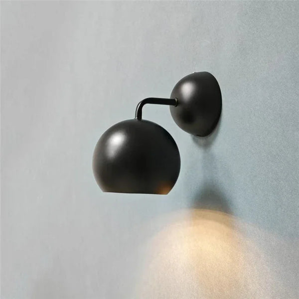 Nordic minimalist LED wall light