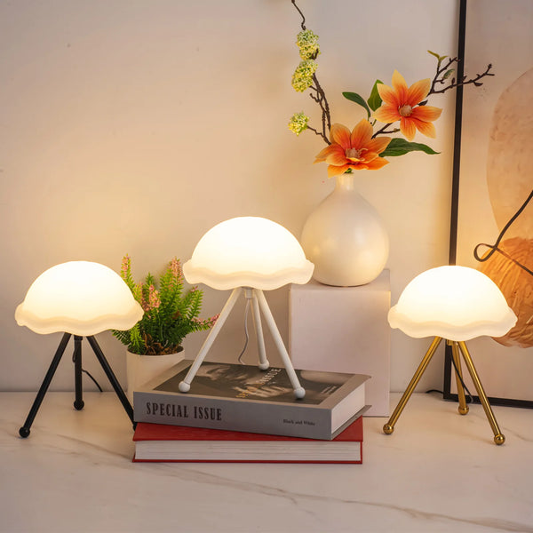 White cloud table lamp