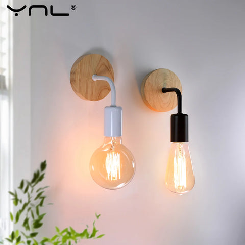 Retro wooden wall lamp