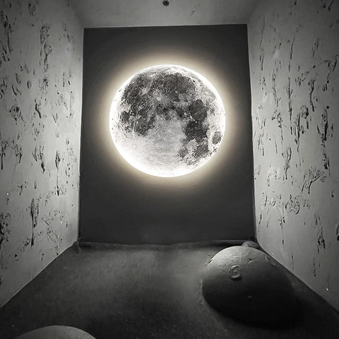 Minimalist moon wall lamp
