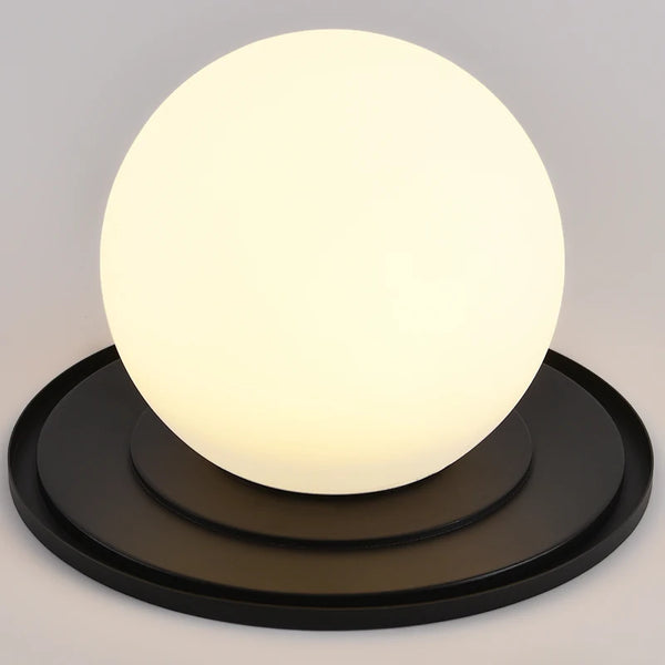 Solar powered outdoor garden light