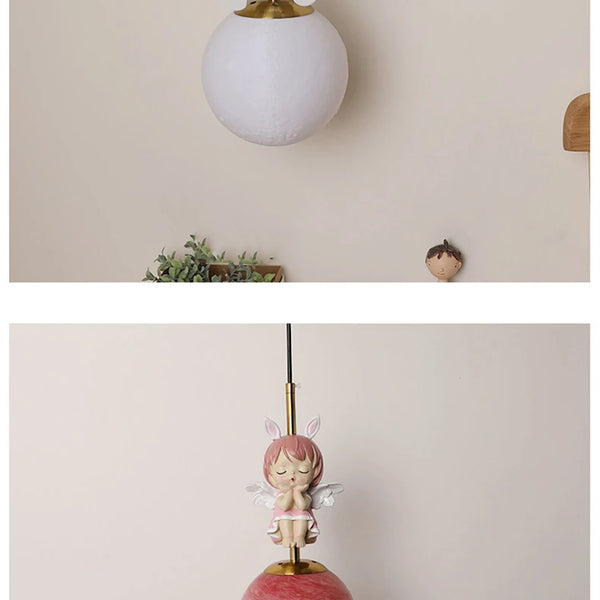 Creative astronaut pendant lights