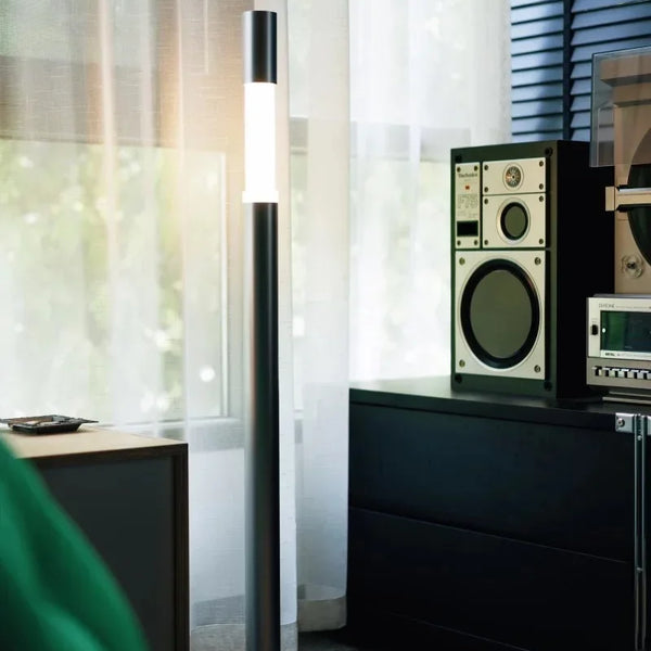 Nordic minimalist floor lamp, Italy, creative touch, vertical floor lamp