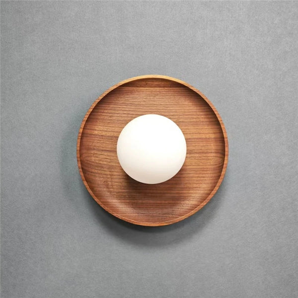 Modern and minimalist wall lamps