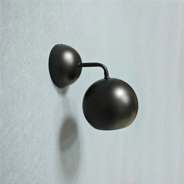 Nordic minimalist LED wall light