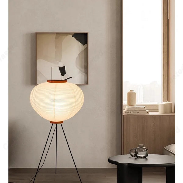 Retro and minimalist LED floor lamp