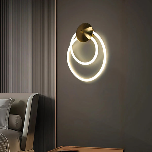 LED light with flexible curved rope