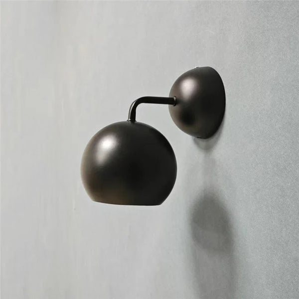 Nordic minimalist LED wall light