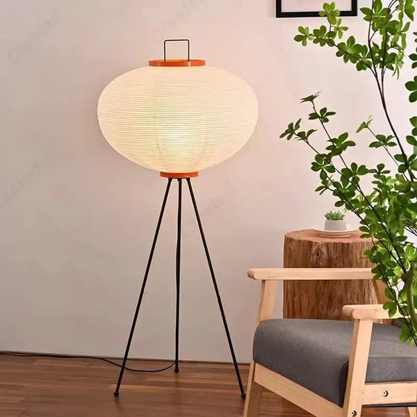 Retro and minimalist LED floor lamp