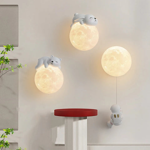 Cute animal wall lamp