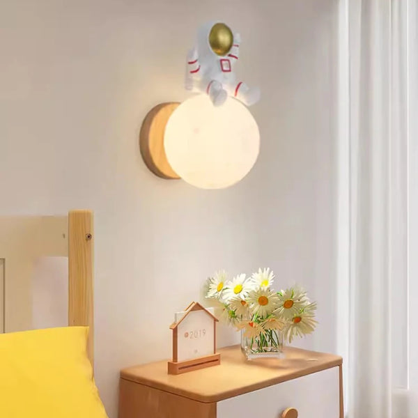 Cute bunny and bear wall lamps