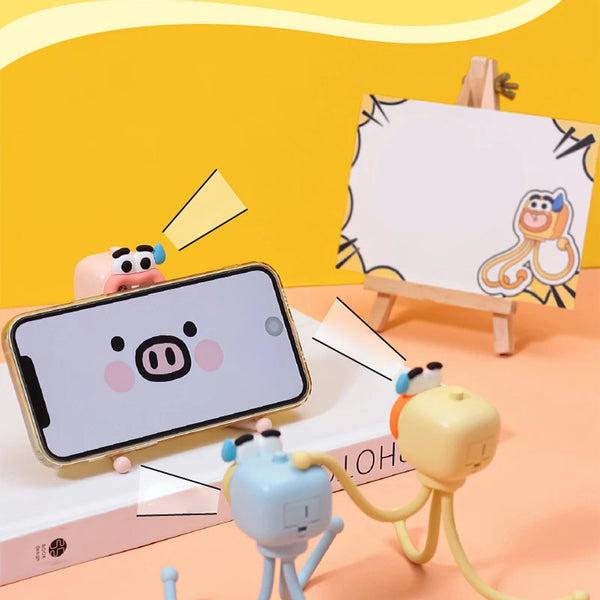 Mini adjustable octopus-shaped table lamp