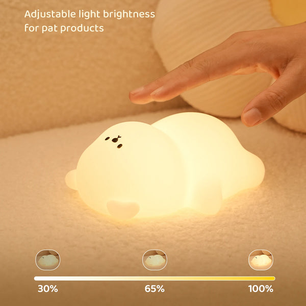 Cute silicone lamp in the shape of a lying bear