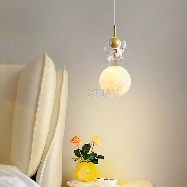3D Moon Astronaut Pendant Light